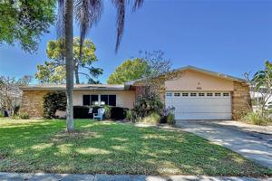 1306 WHISPERING PINES