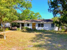2483 HYDE PARK