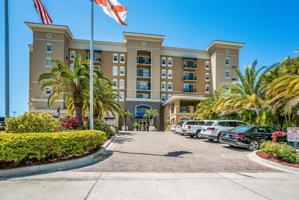 1064 TAMIAMI