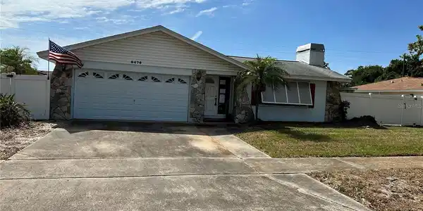 9476 121ST