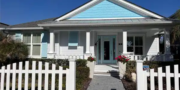 34 SANDY BEACH