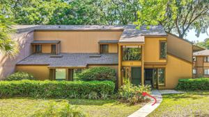 12 PINE HURST