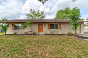 3212 PINE TREE