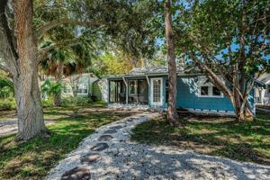3019 CLINTON S
