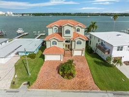 848 BAY POINT