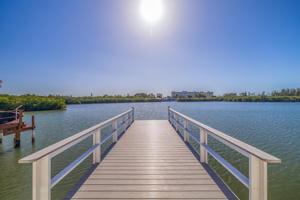 318 BOCA CIEGA POINT S