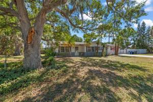 6022 CRESTWOOD
