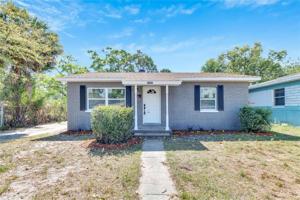 2452 17TH S