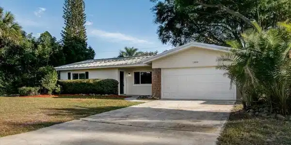 13934 MONTEGO