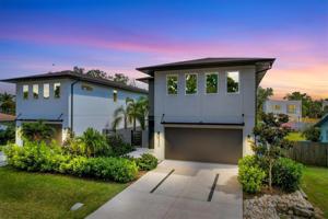 2220 PINE