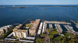 634 EDGEWATER