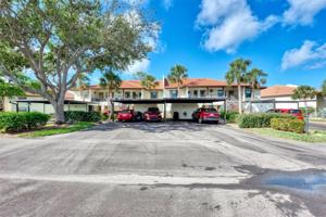 308 PINE HOLLOW