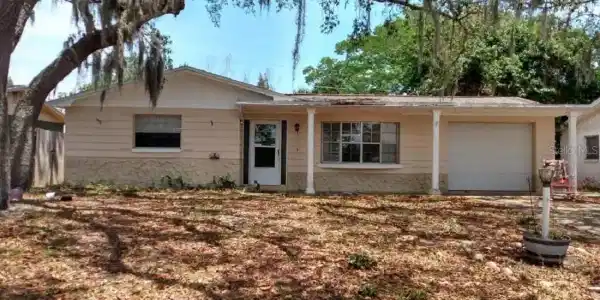 3616 PINEHURST