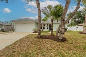 2215 TRAVELERS PALM