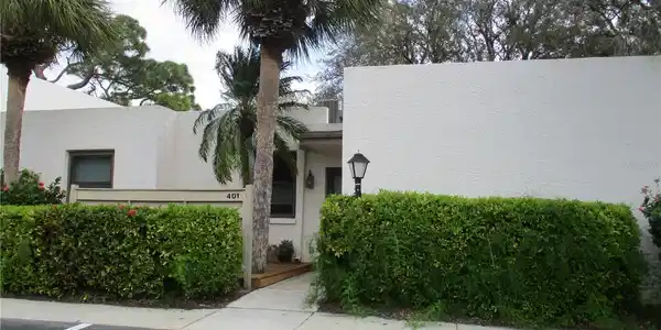 401 PALM TREE