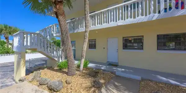 2790 OCEAN SHORE
