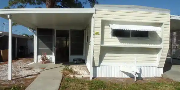 10315 CORTEZ RD. W