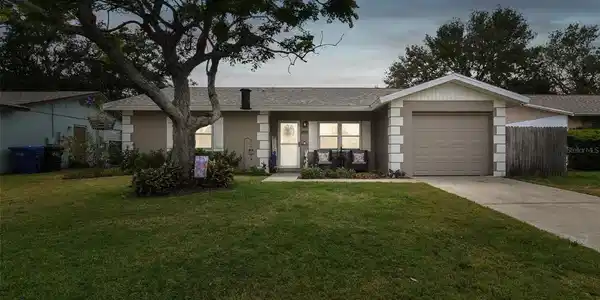 12162 AURORA