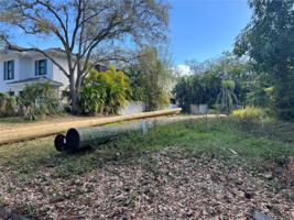 1630 HYDE PARK