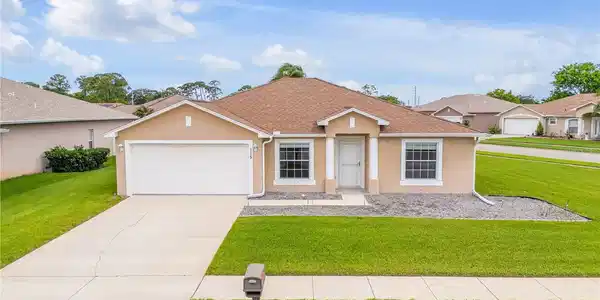 115 MARINERS GATE