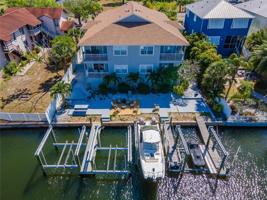 1013 APOLLO BEACH