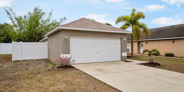 821 BRENTON LEAF