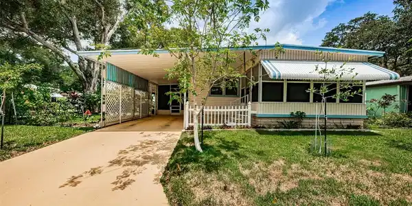 131 PINEWOOD