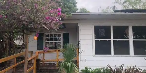 4415 4TH S
