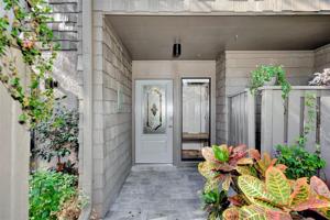1610 TREEHOUSE