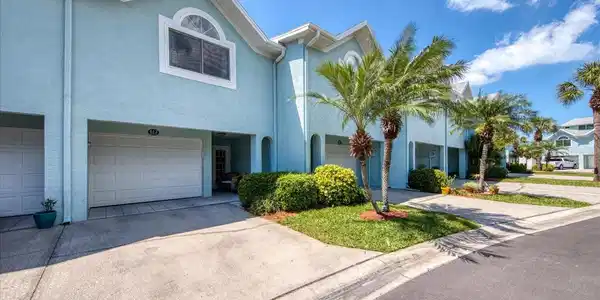 613 GARLAND