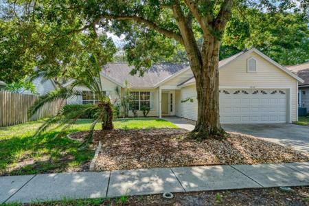 1656 COUNTRYWOOD