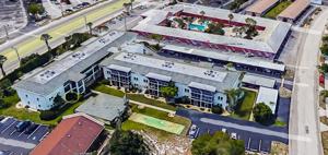 649 TAMIAMI TRAIL S