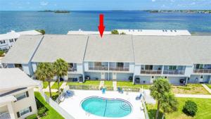 2643 SAINT JOSEPH DRIVE W