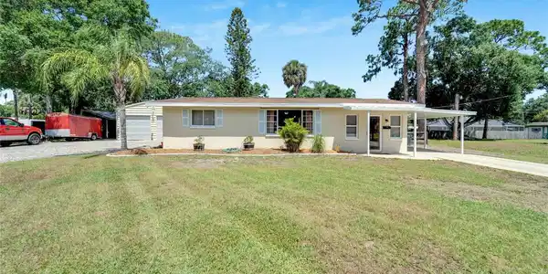 411 2ND SW