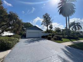 920 BAY ESPLANADE