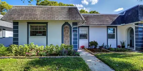 4212 TOUCHTON