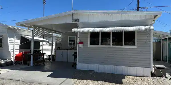 10315 CORTEZ W