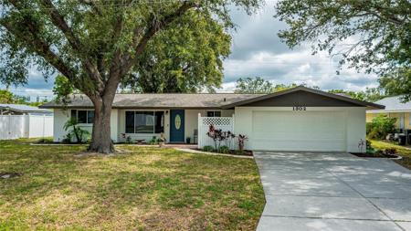 1302 CYPRESS