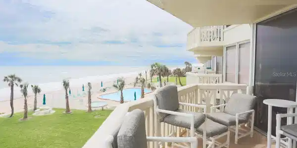 1133 OCEAN SHORE BLVD