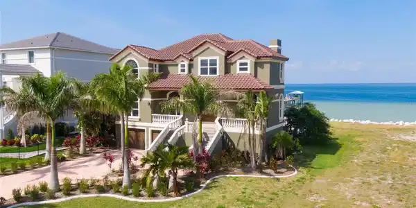 6716 SURFSIDE