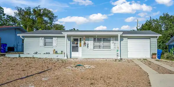 3324 BRIAR CLIFF