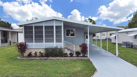 92 LAURELWOOD
