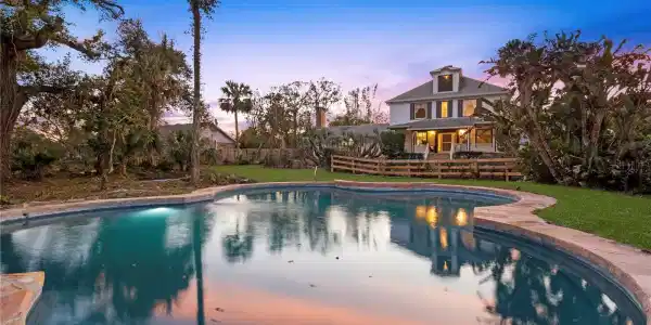 186 BEACH