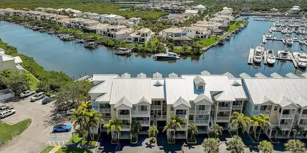 459 BAHIA BEACH
