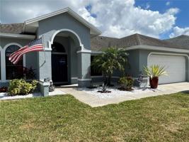 11802 COUNTRY COVE