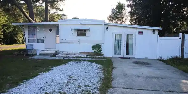 5202 79TH N
