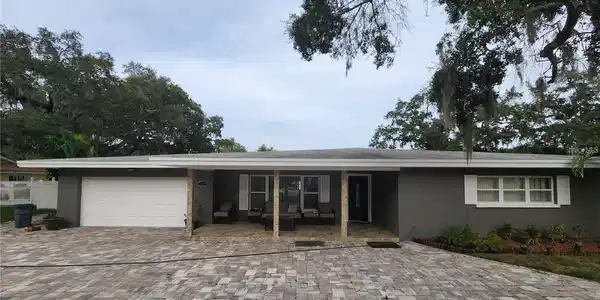 307 LIVE OAK