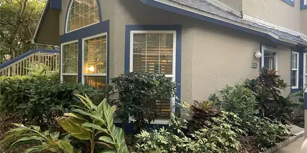 4246 SUN VILLAGE