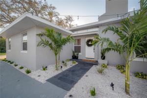 125 HARBOR BLUFF