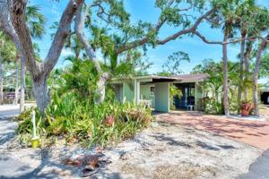 2985 BEACH